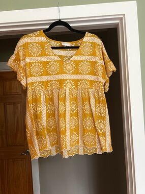Mustard Yellow Floral Embroidered Short Sleeve Top